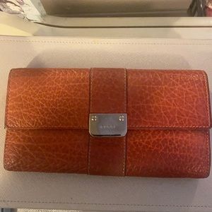 Gucci wallet